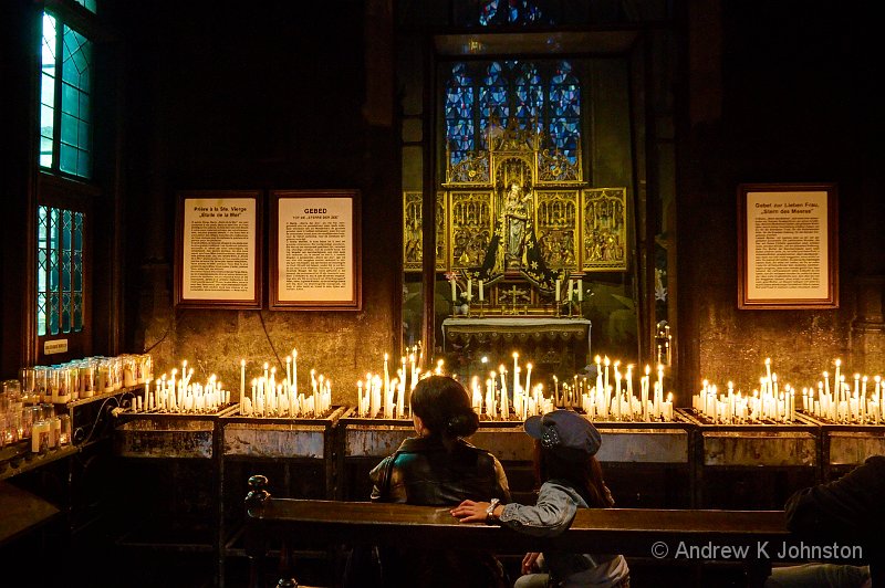 0711_7D_6272-3 fusion.jpg - In the Chapel of Onzelievevrouw (Our Beloved Lady) Basilica in Maastricht